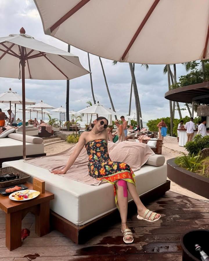 rakul-preeti-maldives-vacation-hot-photos